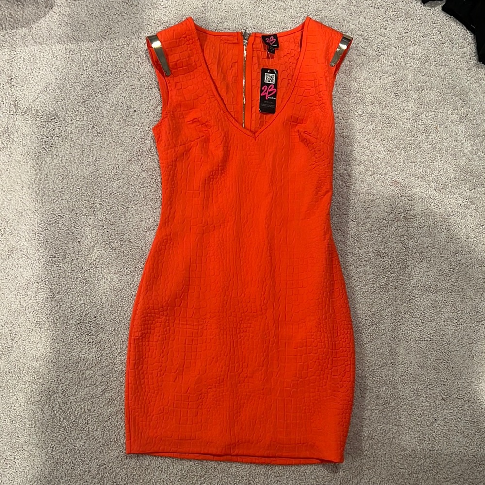 Orange sleeveless dress